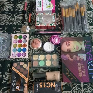 😱27 Product Makeup Kit