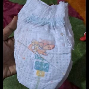 Pampers Loose Diaper