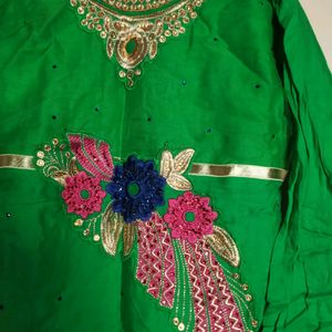 Beautiful Salwar Kurti With Dupatta 💚