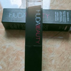 Huda Beauty Foundation Stick