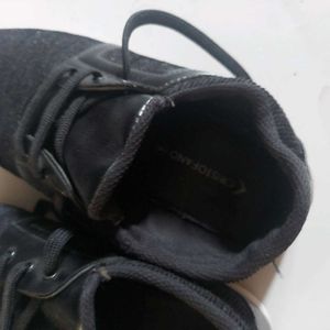 Black Casual Shoes