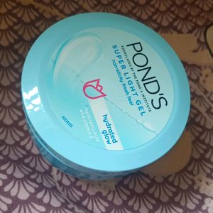 Ponds Super Light Moisturizer