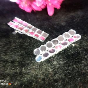 2 Pair Of Hair Aligator Clips For Girls