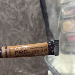 Both Concealer