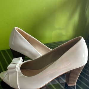 Metro White Heels