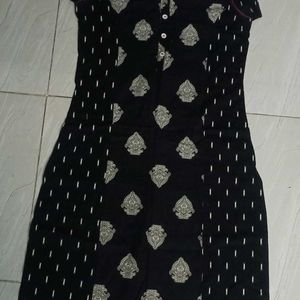 AVAASA XS Size Kurti