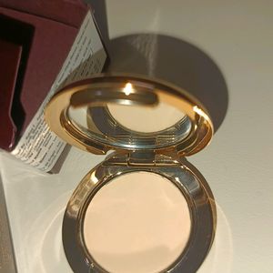 Charlotte Tilbury Compact