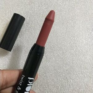 Plum Lip Crayon -crimson Side