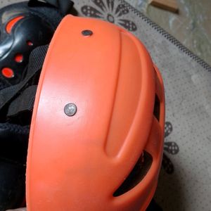 Skates Safety Guards With Helmet