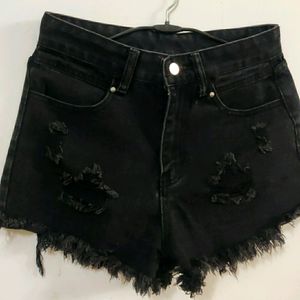 Urbanic Short For Women