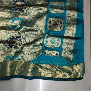 Pure Kanchipuram Silk Saree With Blouse