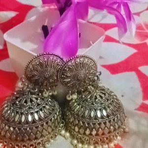 Jhumka Golden