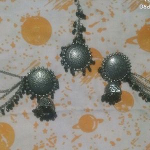 Maangtika With Jhumka Set Little Brocken