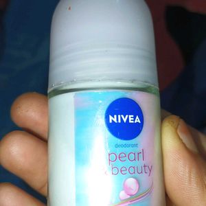 Ladies Underarm Nivia Lotion