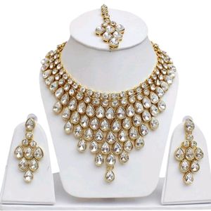 Kundan Jwellry Set