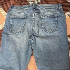 straight fit jeans