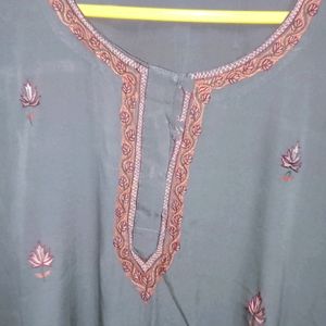 Kashmiri Embroidered Salwar Kameez