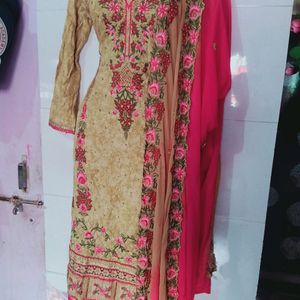 Pakistani Kurta Dupatta