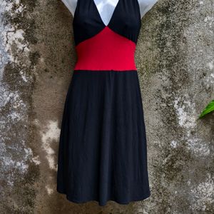 SEXY' BLACK AND RED COLOUR DRESS