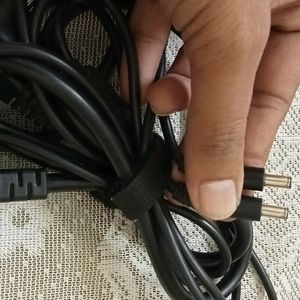 DELL LAPTOP CHARGER NEW AND ORIGINAL