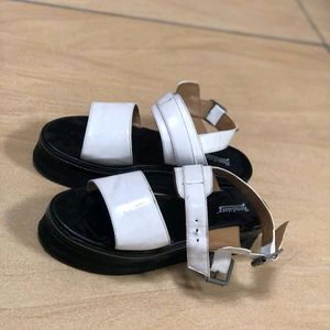 Black White Solid Sandal