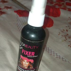 Make-up Fixer