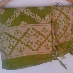 Green Dupatta