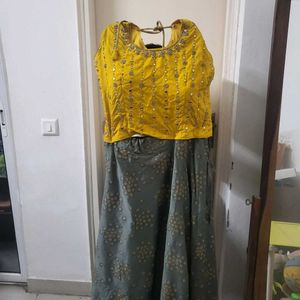 Crop Top Lahenga