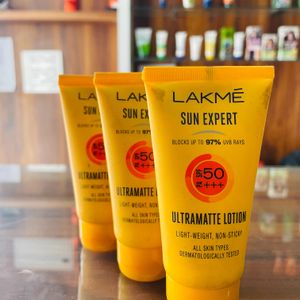 Combo Lakme Sun Expert Lotion🧴