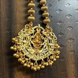 High Quality Temple Jewellery Set With Goddess Lax