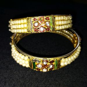 BEAUTIFUL JEWELLERY & BANGLE SET - 99/-