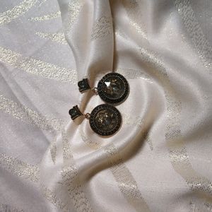 Elegant Fancy Earings