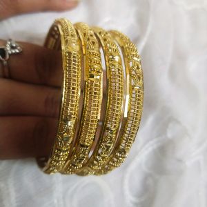 Bangles..!✨