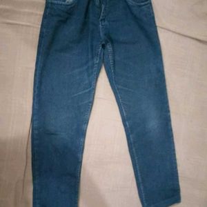 Unisex Jeans Waist 28