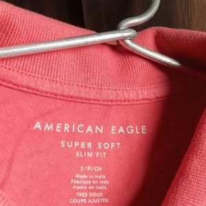 American Eagle T-shirt