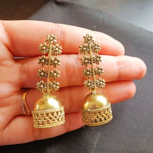 Golden Jhumka