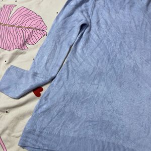 Long Sleeved T-shirt