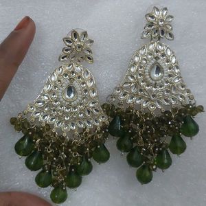 Mehendi Earing