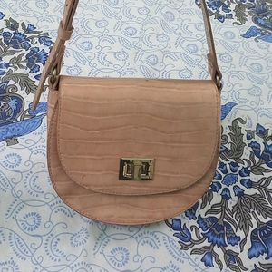 MAX Sling Bag Like New