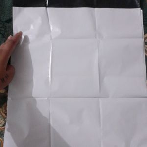 9 Shipping Label & Packing Bag