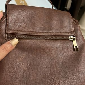 sling leather purse