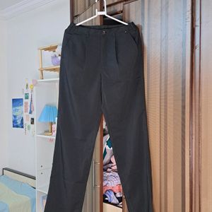 Black Straight Fit Korean Trousers