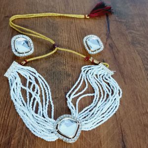 Beautiful Necklaces Set