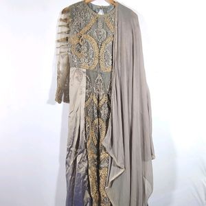 Grey Gown (Women's)