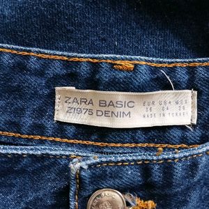 Zara Basic Straight Highwaist Pant