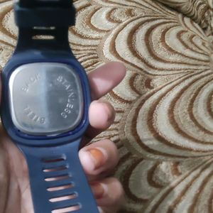 Man & Women Blue Hand Watch ⌚