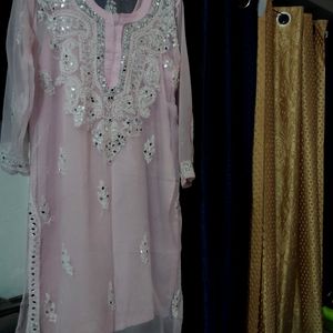 Lucknowi Chikankari Kurta With Inner Size issue