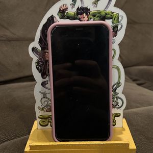Dismatalable Phone Stand