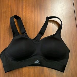 New Adidas bras sports Premium Size XL