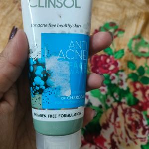 Clinsol Facewash💙🤍